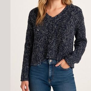 NWT HYFVE Women’s Cable Knit Sweater with Hoodie Size M